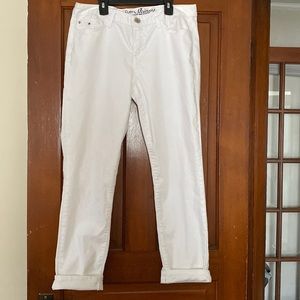 Women’s White Jeans
